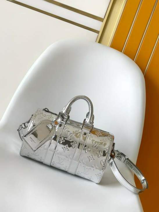 Picture of Louis Vuitton Handbags _SKUfw223687547fw